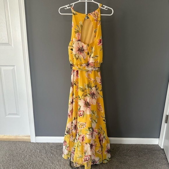Vince Camuto Floral Dress - Picture 8 of 17